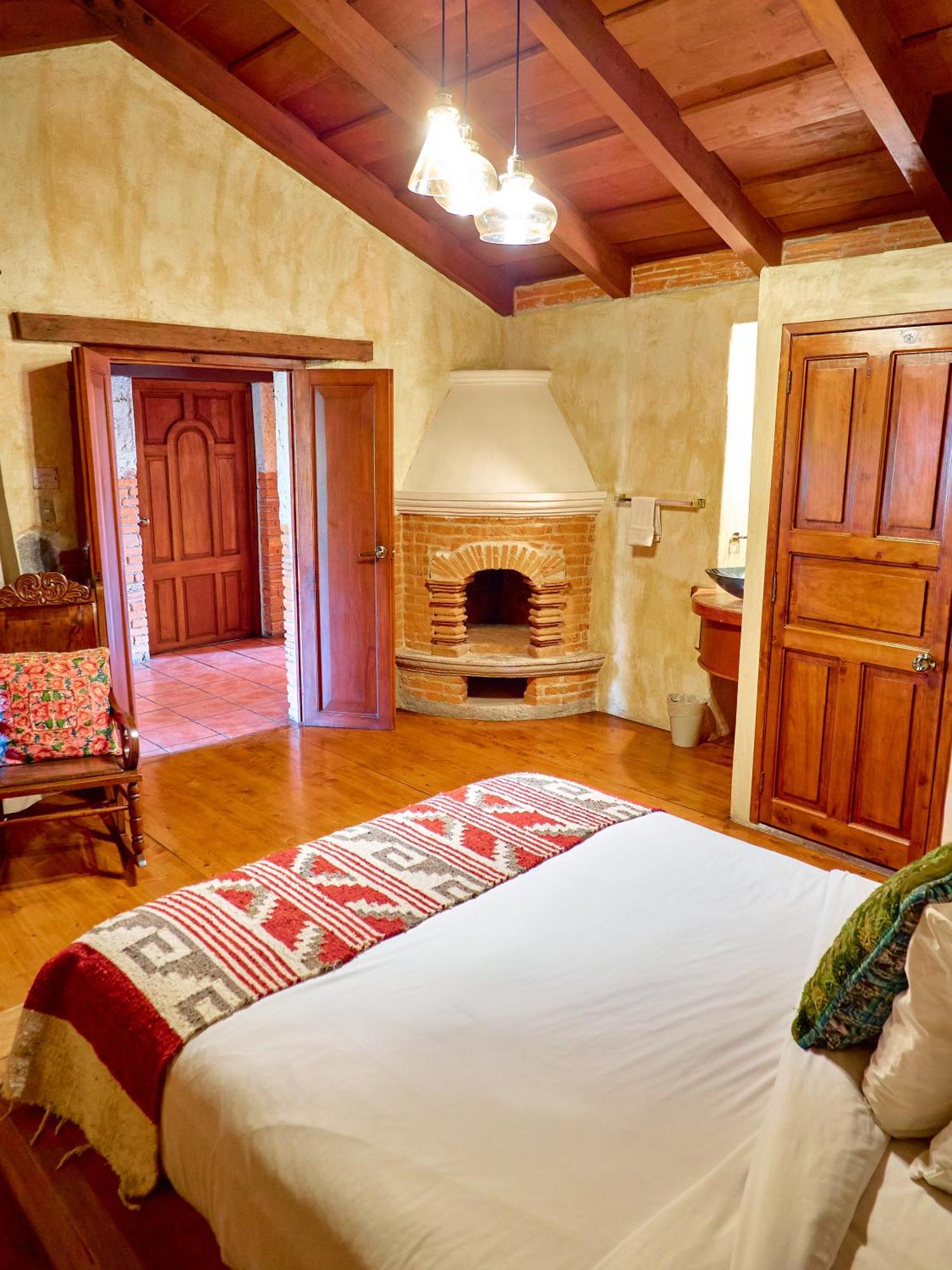 Naif Boutique Hotel Antigua Room photo