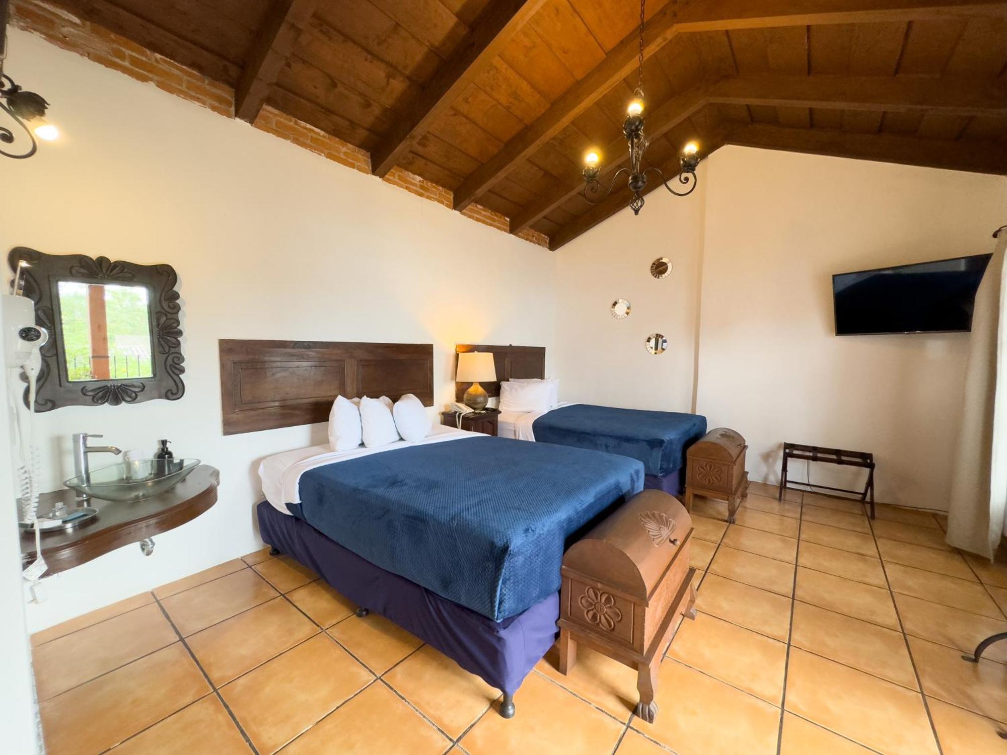 Naif Boutique Hotel Antigua Room photo
